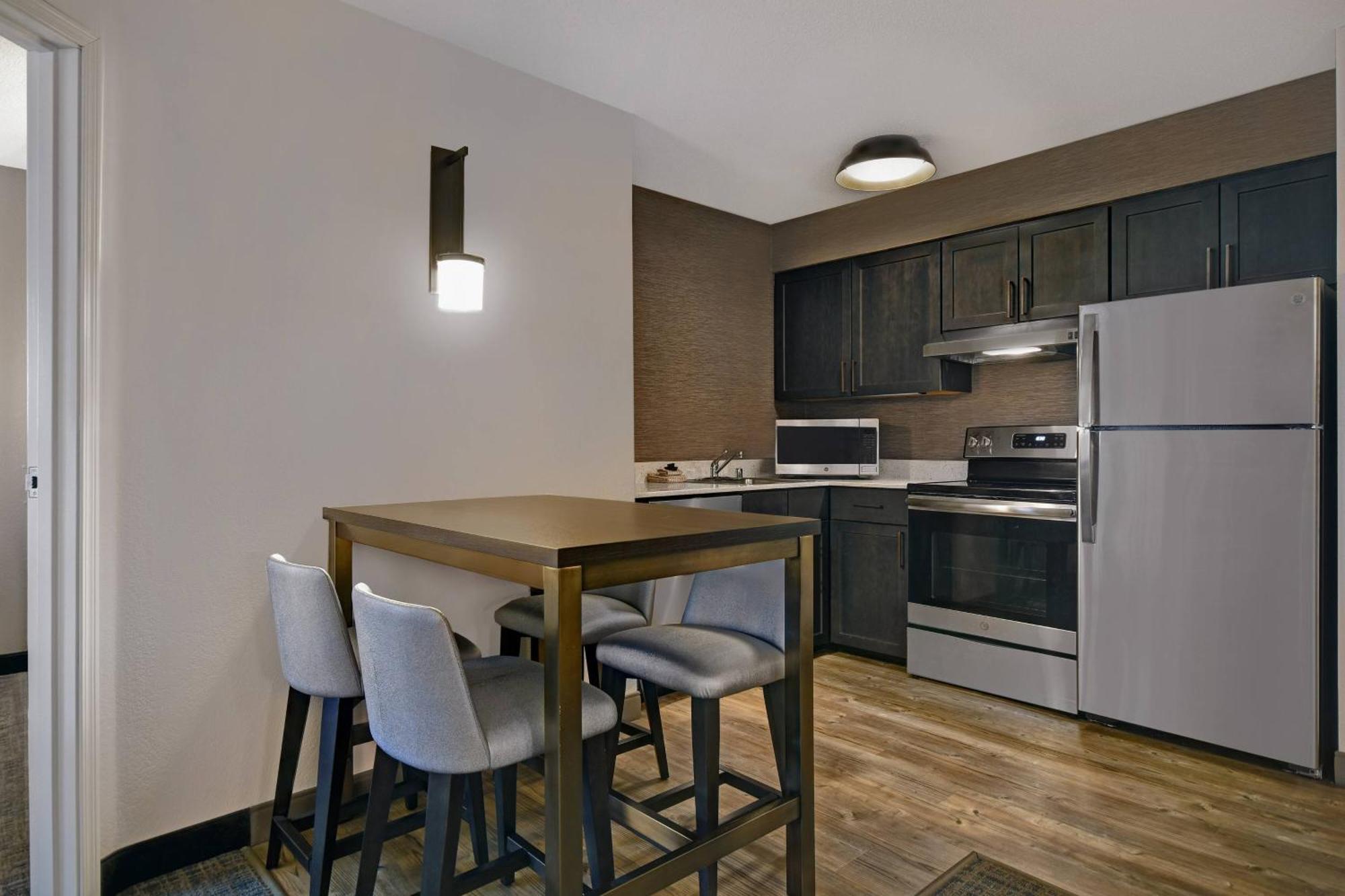 Residence Inn Louisville Airport Екстер'єр фото